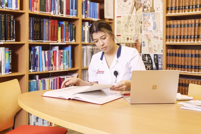 Academie Bibliotheek 1